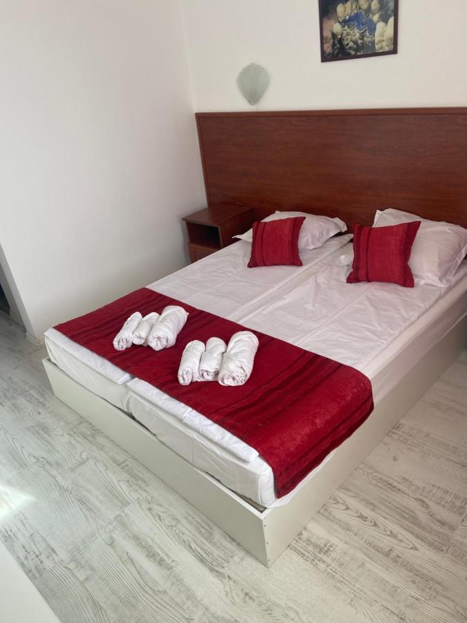 Ribarska Sreshta Family Hotel Tsarevo Exterior photo